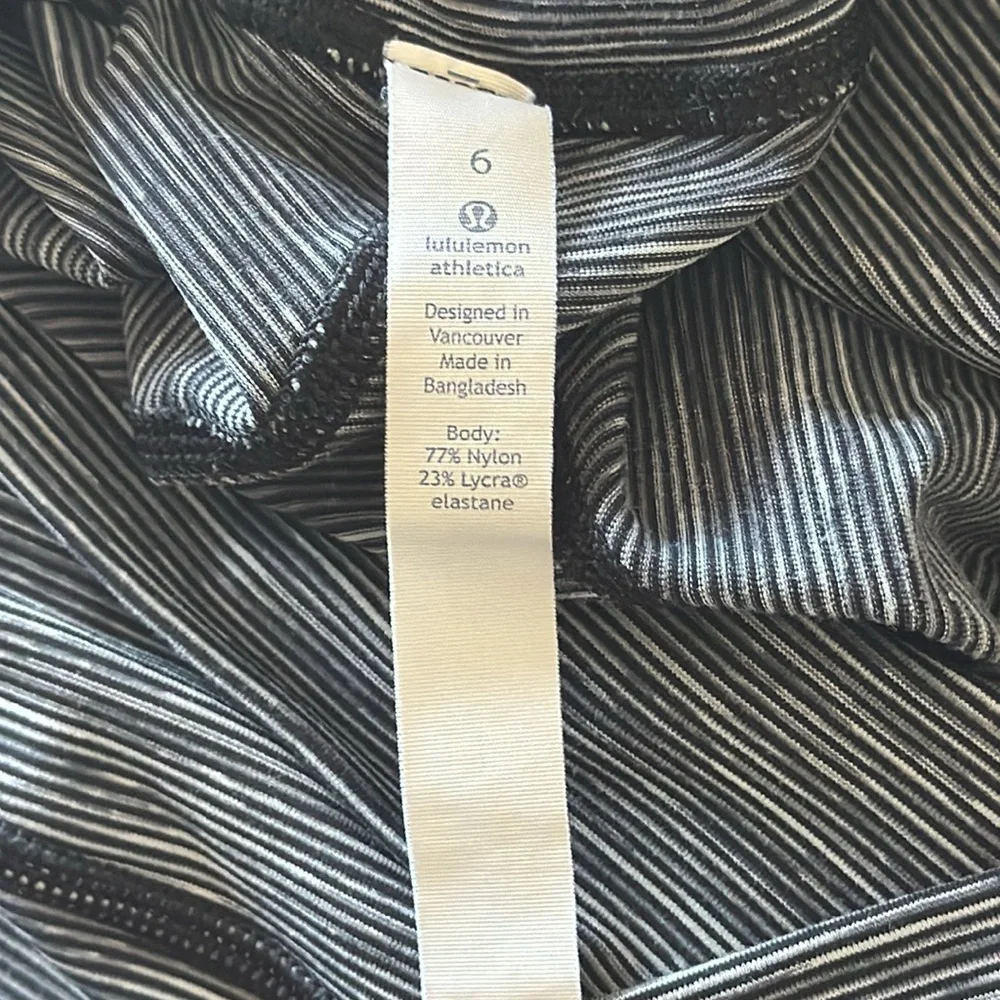 Lululemon Wunder Under Hi-Rise 1/2 Tight (Luxtreme 15”) Wee Are From Space Blk 6